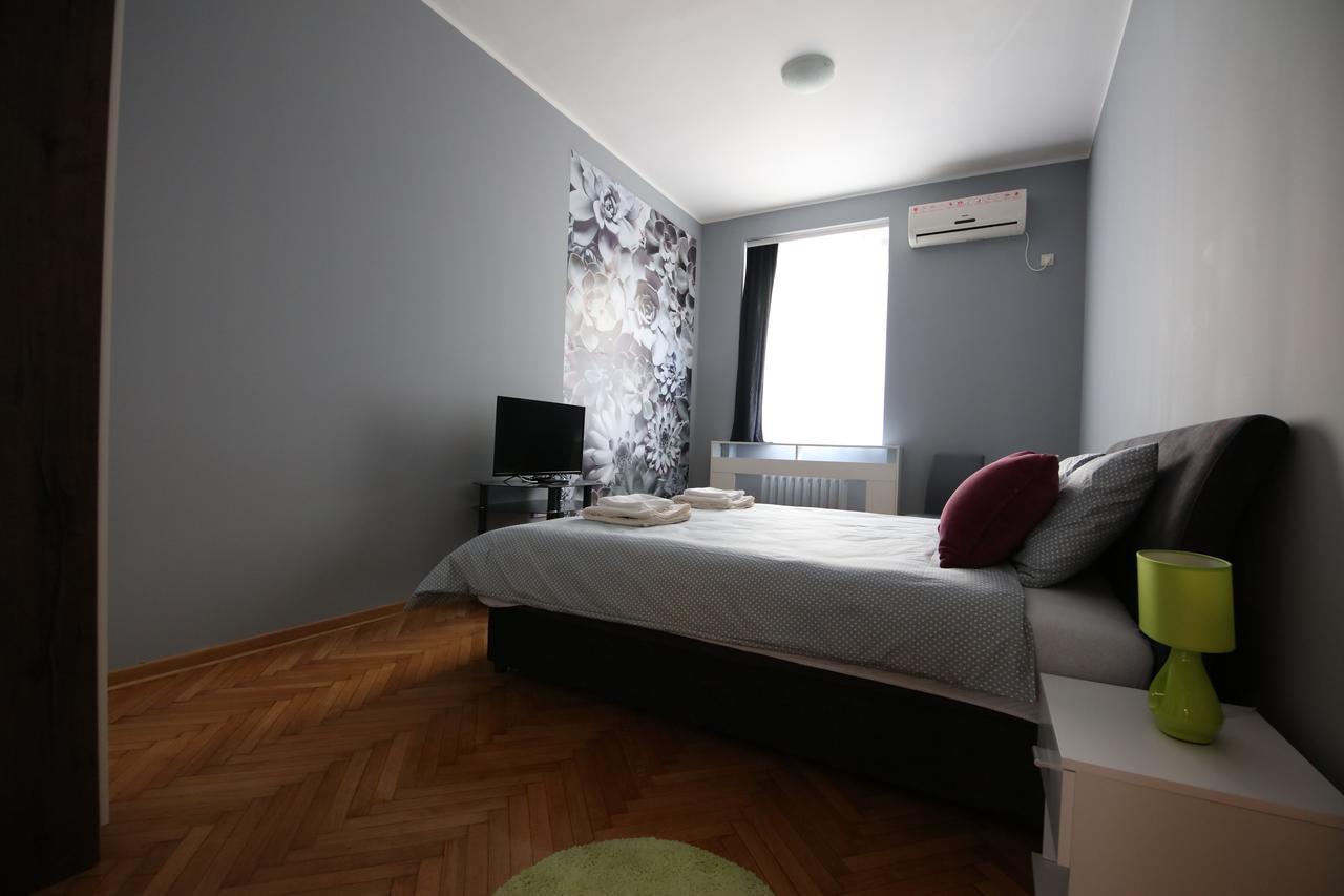 Hostel Fine 베오그라드 외부 사진