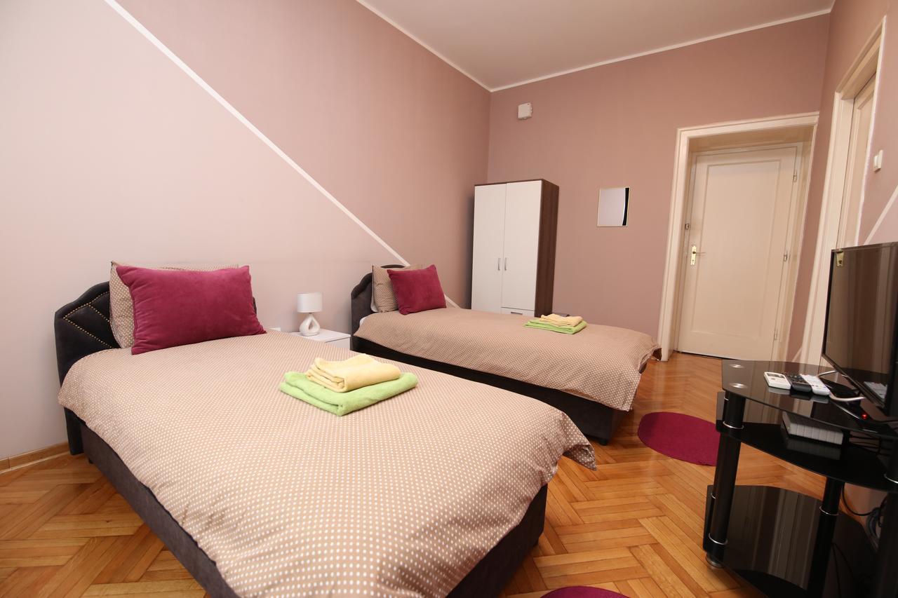 Hostel Fine 베오그라드 외부 사진